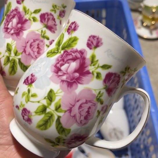 库存陶瓷瑕疵不影响使用