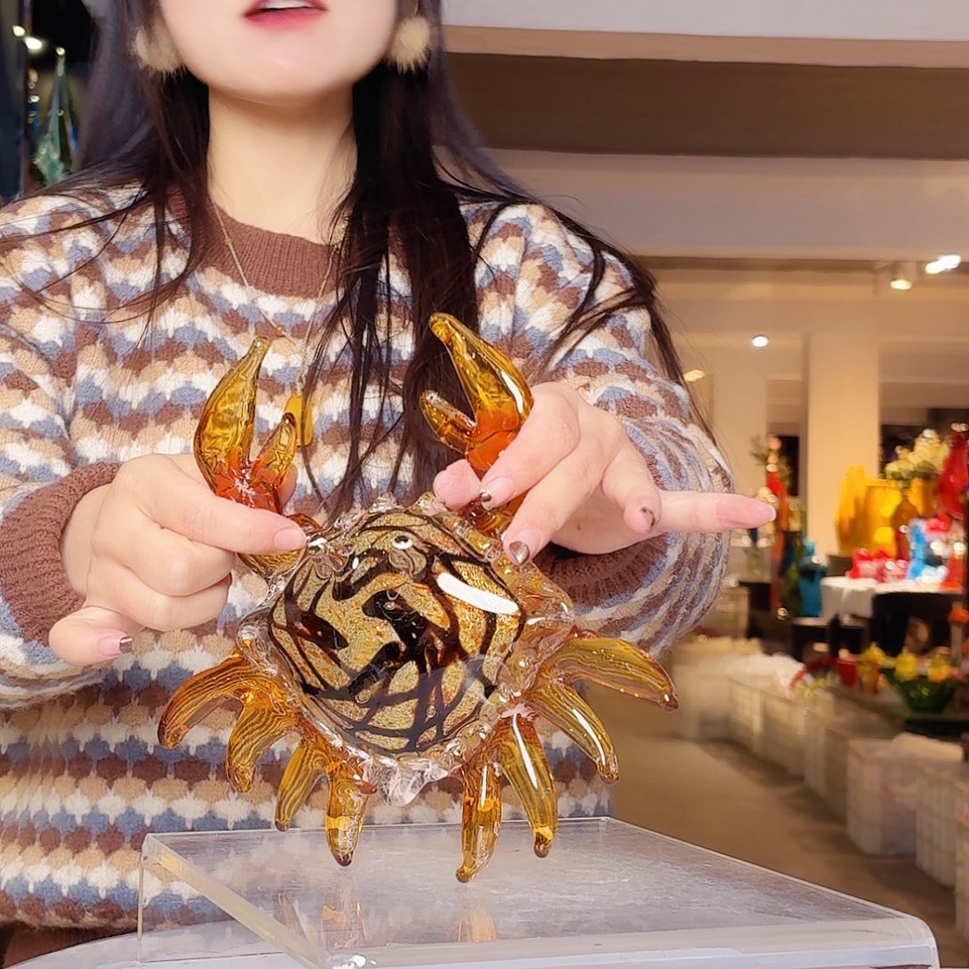 琉璃手工艺品琉璃岛是个什么东西