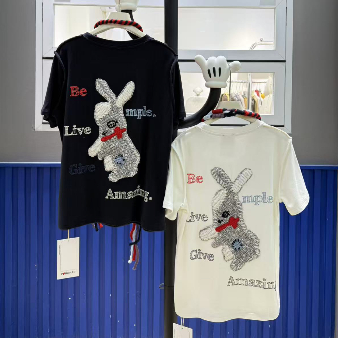5852#深圳BOHAN秀秀家2025冬季新品毛线兔子磨毛T恤