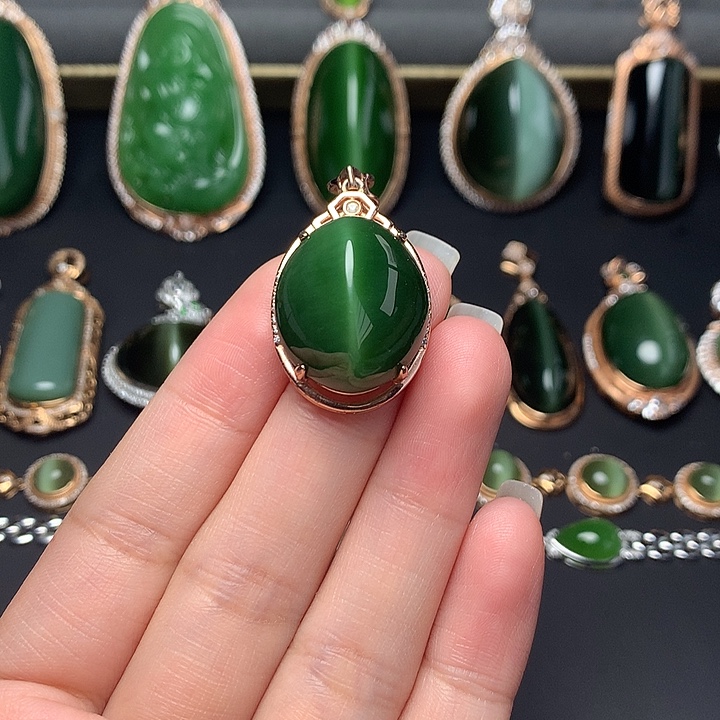 添***术和田玉银S925镶嵌颈饰