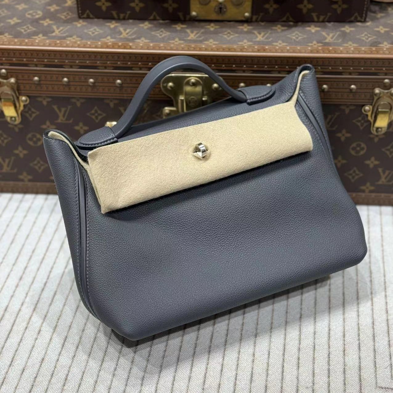 全新未使用 Hermes/爱马仕 lina小号2424 H0雾霾灰 W刻