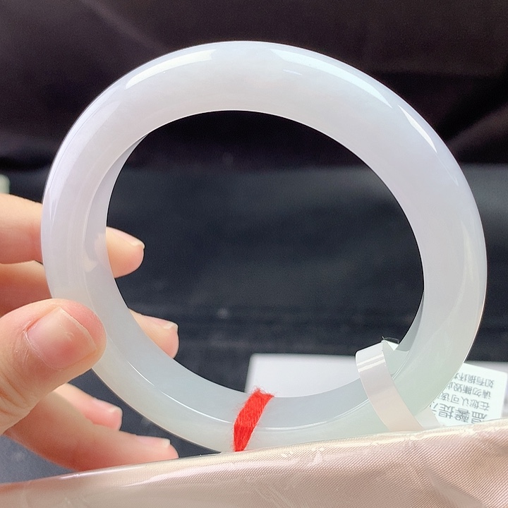 翡翠未镶嵌手镯59圈