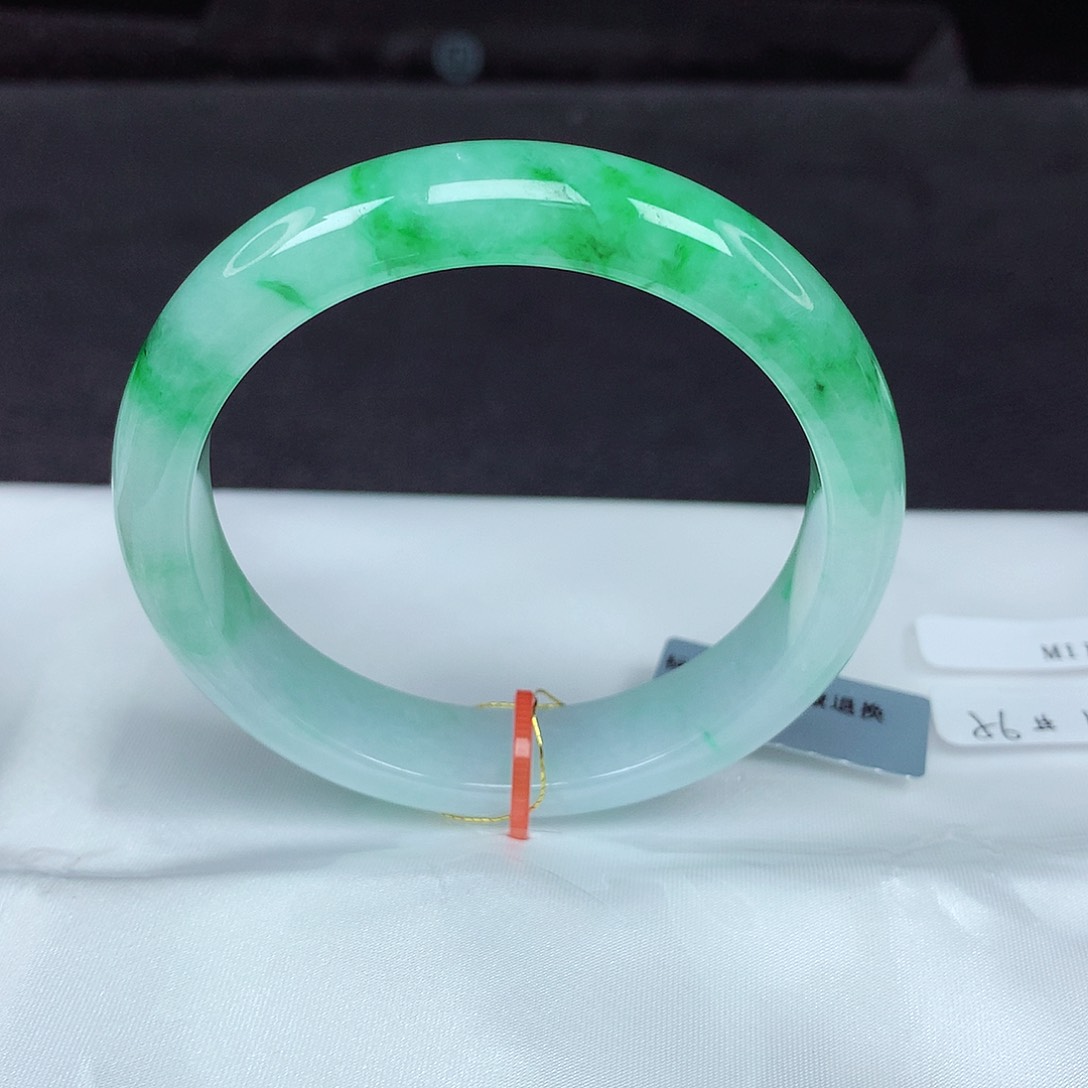 未镶嵌手镯翡翠56圈064-性价比超高！