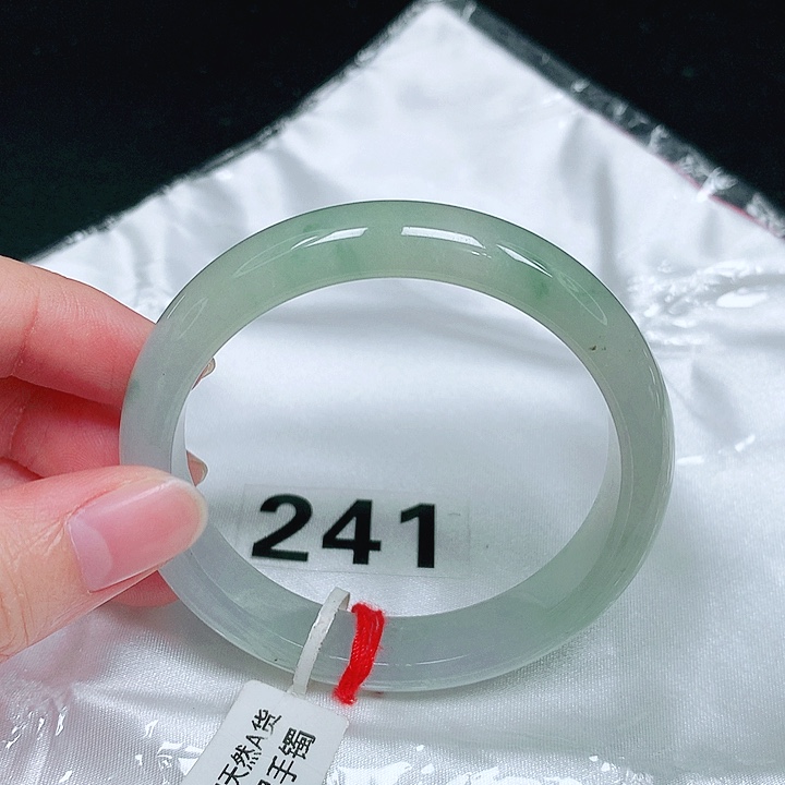 翡翠未镶嵌手镯翡翠手镯未镶嵌