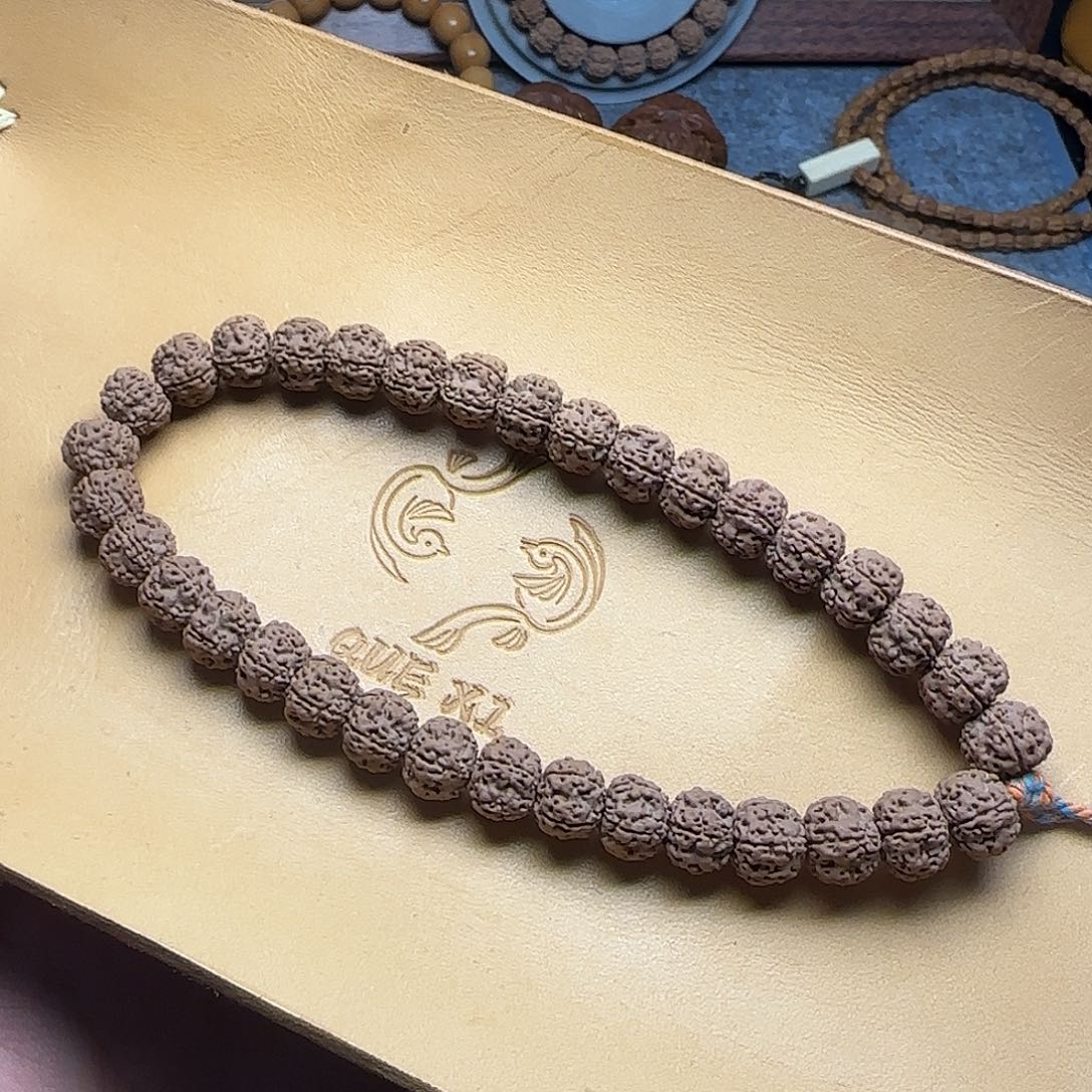 金刚菩提手串平细手持