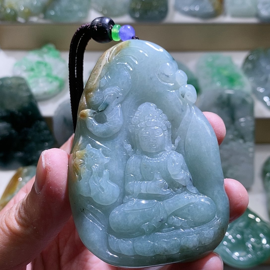 【闪购商品】翡翠颈饰未镶嵌普贤