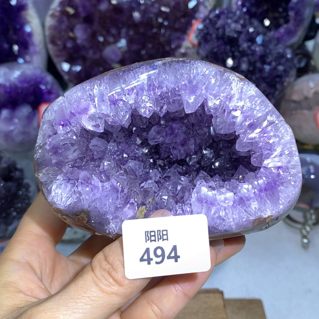 未镶嵌水晶大型摆件（非配饰）