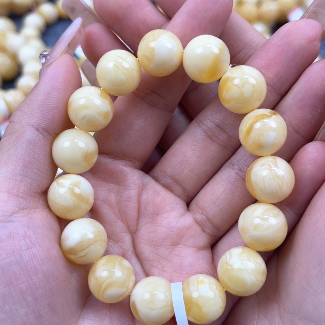 琥珀裸石未镶嵌尺寸