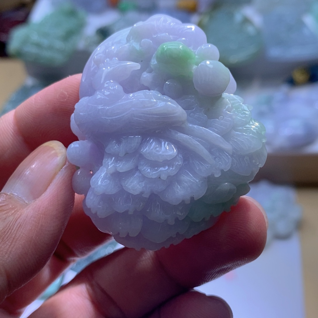 【闪购商品】翡翠未镶嵌颈饰11111111111111