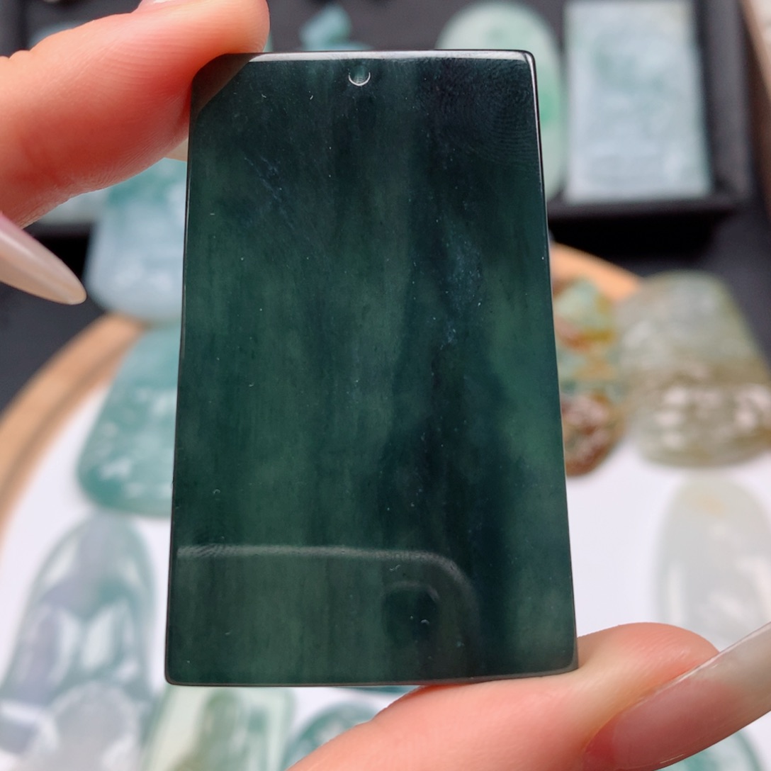 【闪购商品】翡翠颈饰未镶嵌福****?蓝水乌鸡无事牌