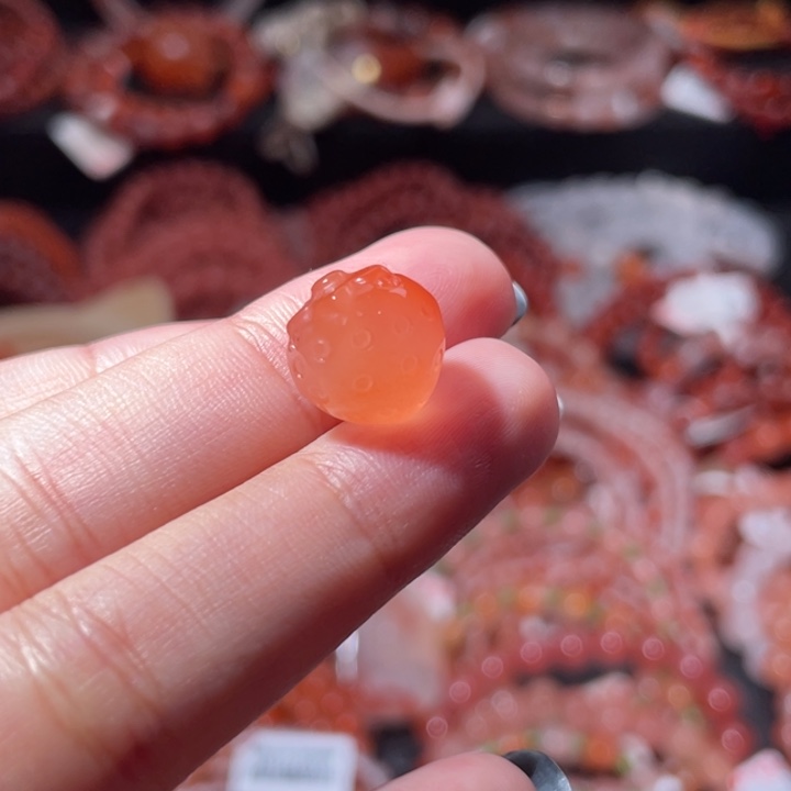 南红玛瑙未镶嵌草莓1453打孔备注