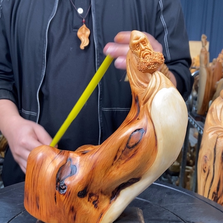 柏木（崖柏）随型摆件