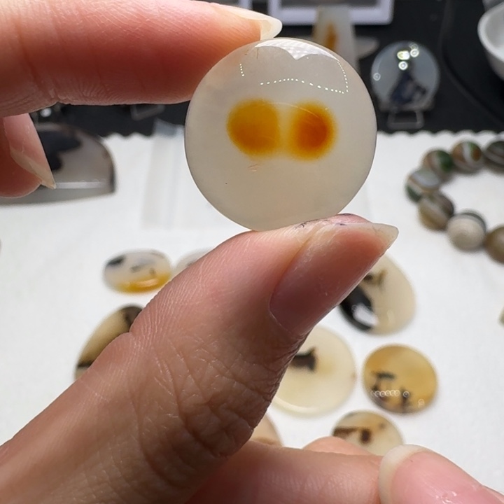 玛瑙/玉髓未镶嵌摆件