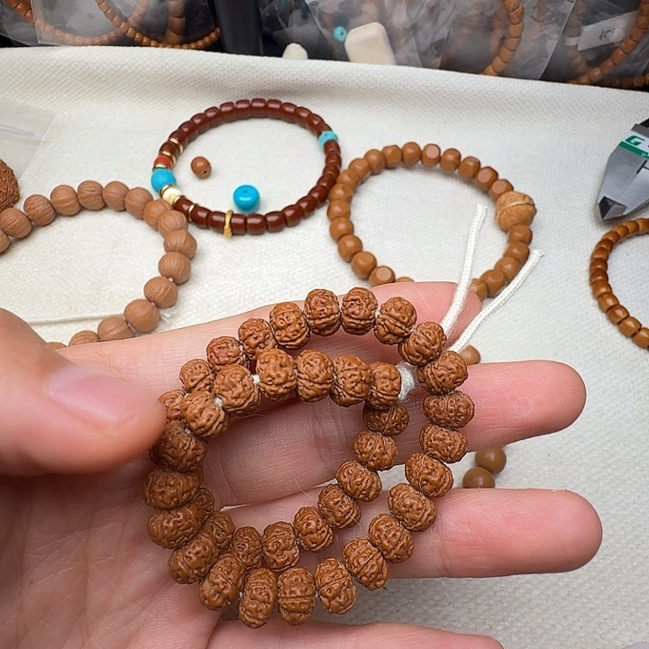 金刚菩提吊坠M****?小金刚