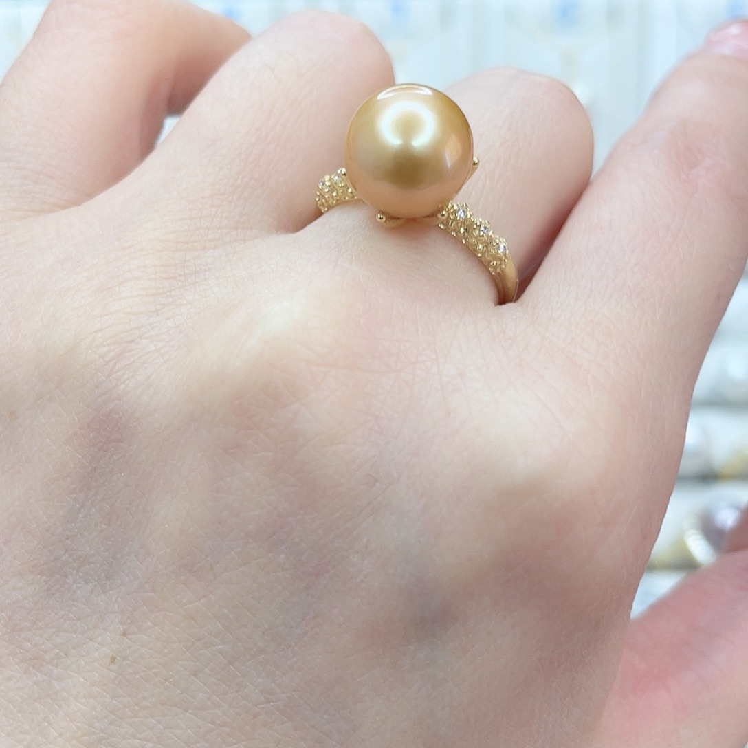 淡水珍珠颈饰合金