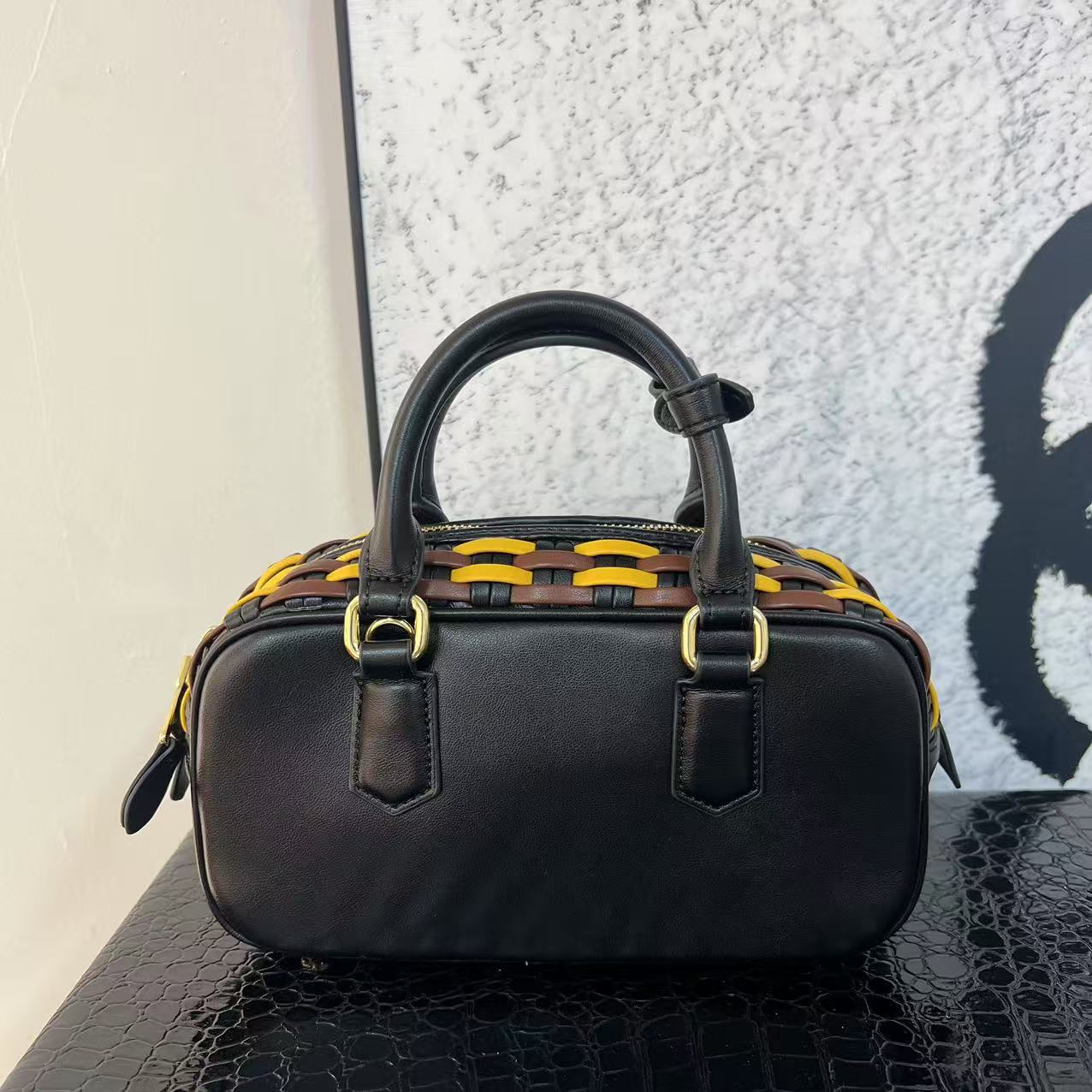 HM460  25新款时尚休闲单肩手提包-1