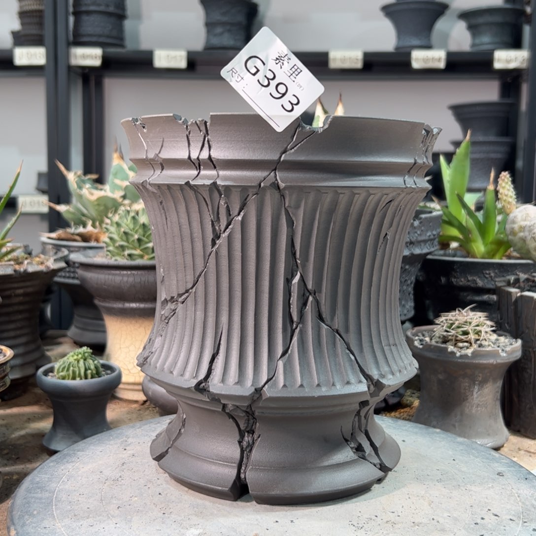 景德镇素里手工内口17高20瑕疵