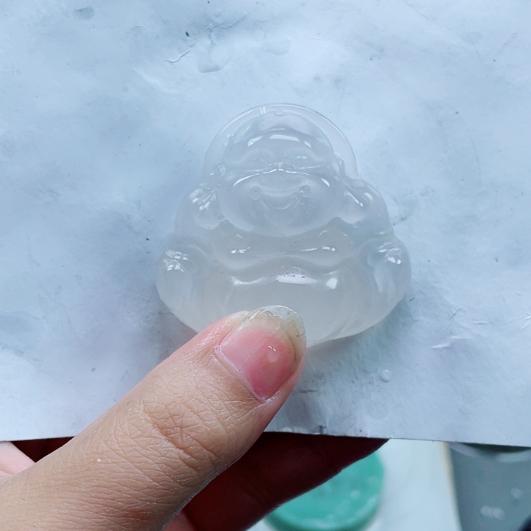 小***妈石英质玉未镶嵌颈饰定制