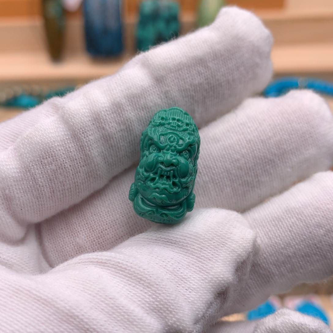 未镶嵌绿松石雕刻