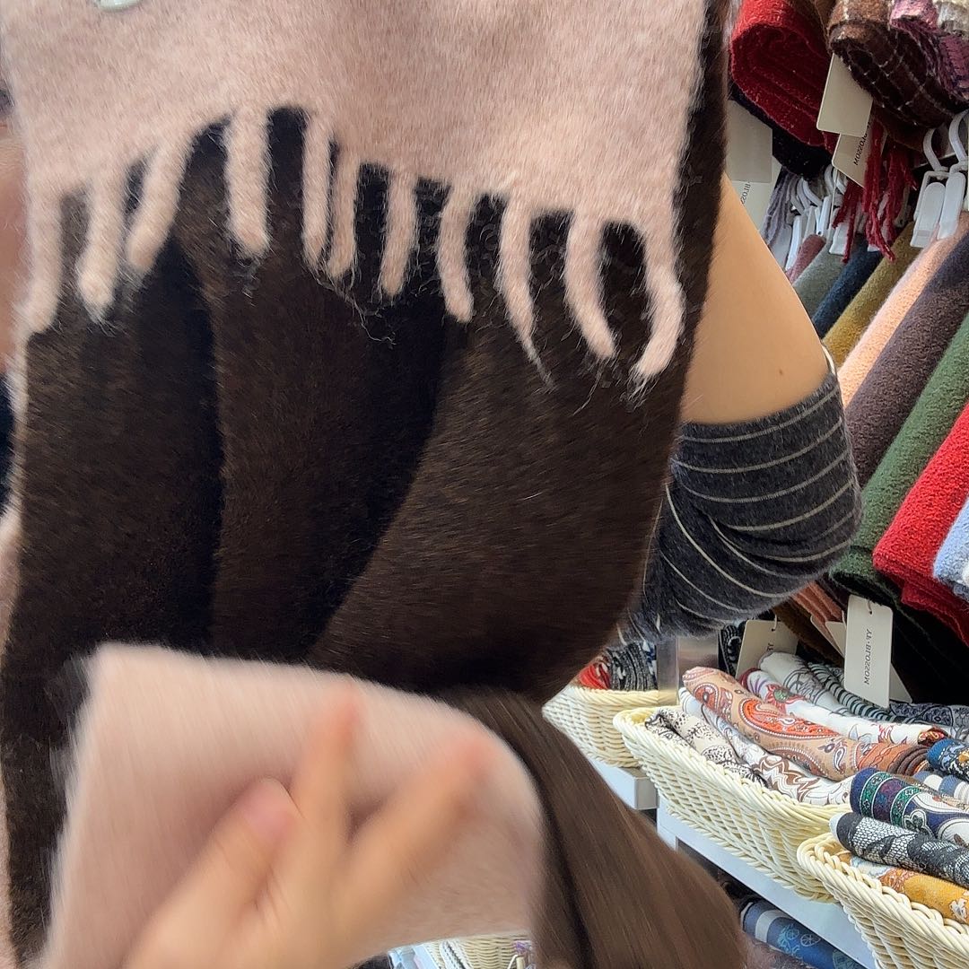 美丽诺羊毛围巾的