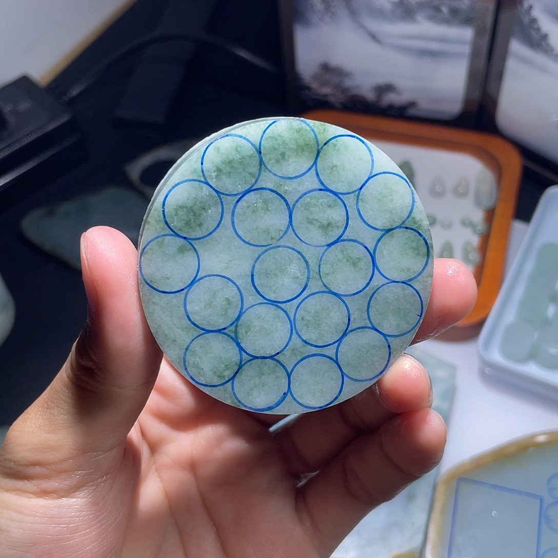 定制翡翠未镶嵌翡翠