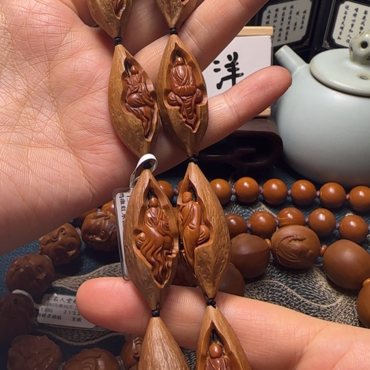 【闪购商品】橄榄核手串镂空无相