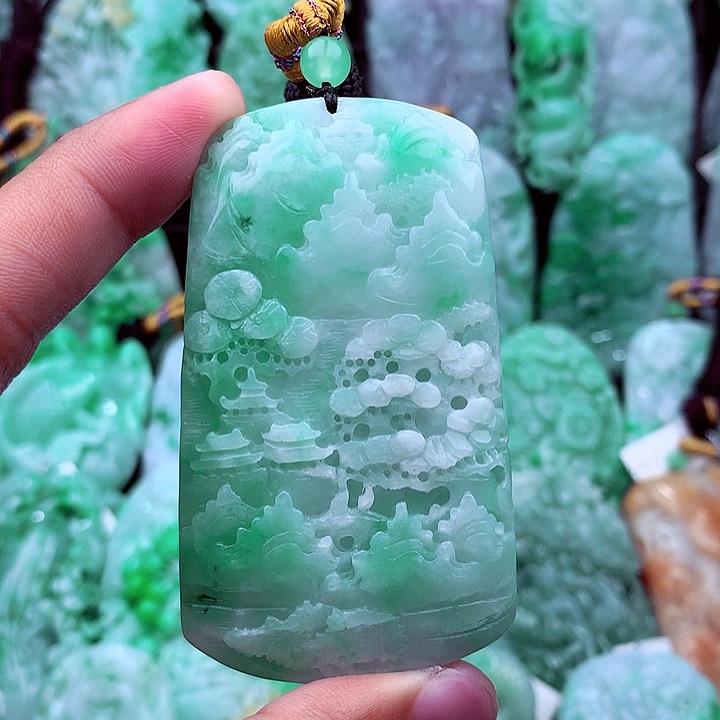 翡翠未镶嵌吊坠(不含链)