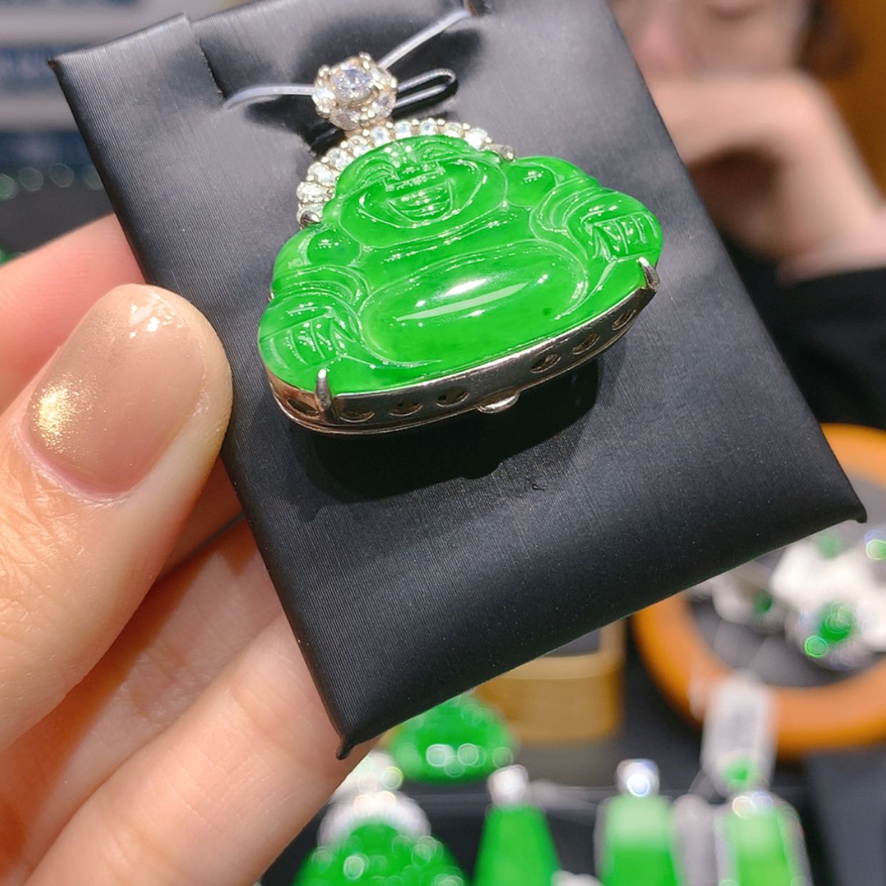 【闪购商品】颈饰银S925镶嵌翡翠5柒姐