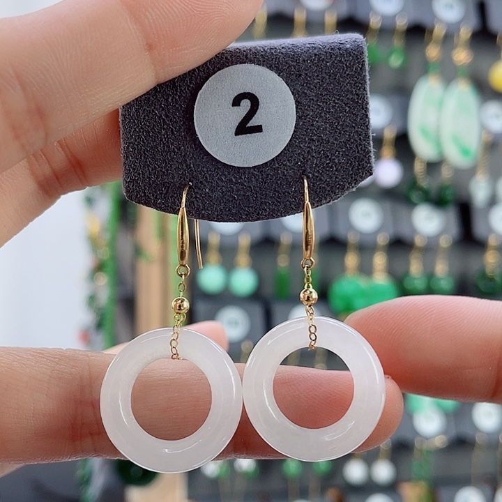 18K金镶嵌和田玉耳饰