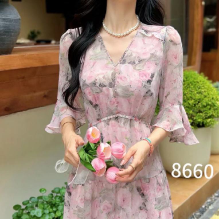 2025年新款收腰显瘦重工镶钻连衣裙