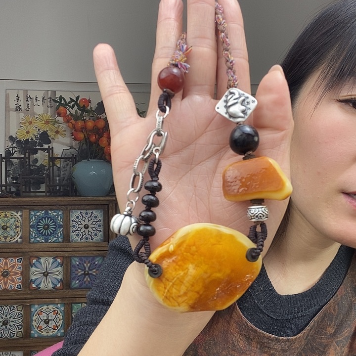 蜜蜡项链未镶嵌项链