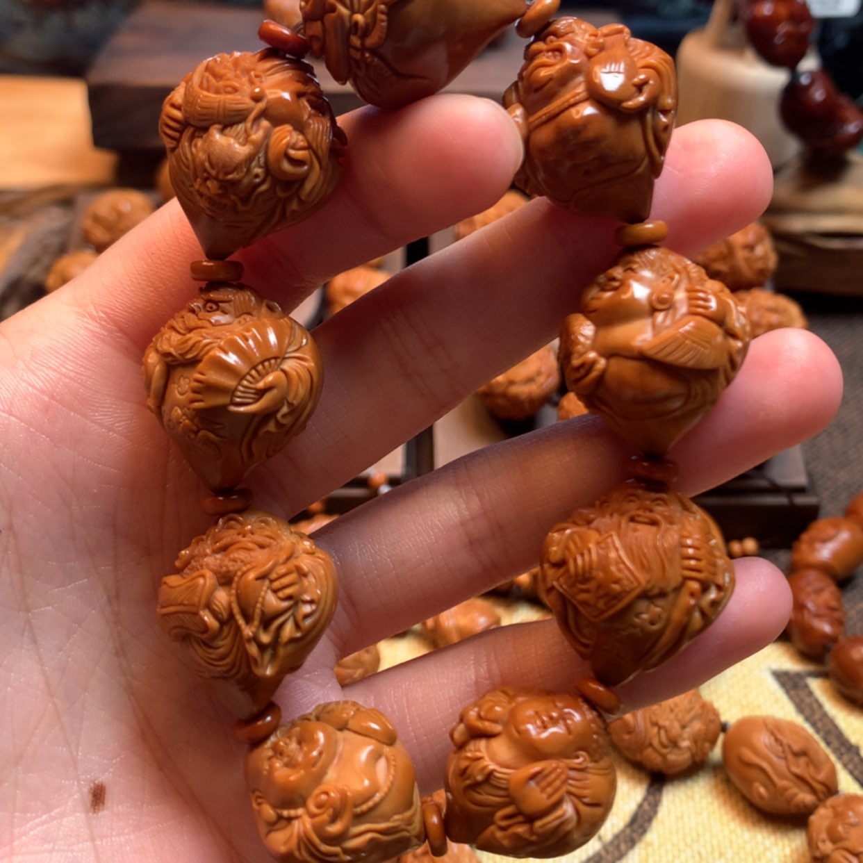 【闪购商品】橄榄核手串群仙汇