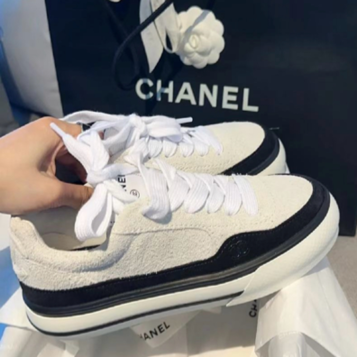 99新 Chanel/香奈儿 1l219 23混合材质 圆头耐磨 板鞋灰黑 37码