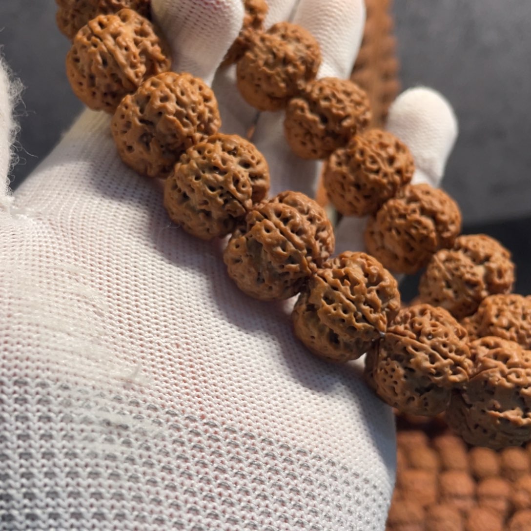 雁***线手串金刚菩提飞碟梅花