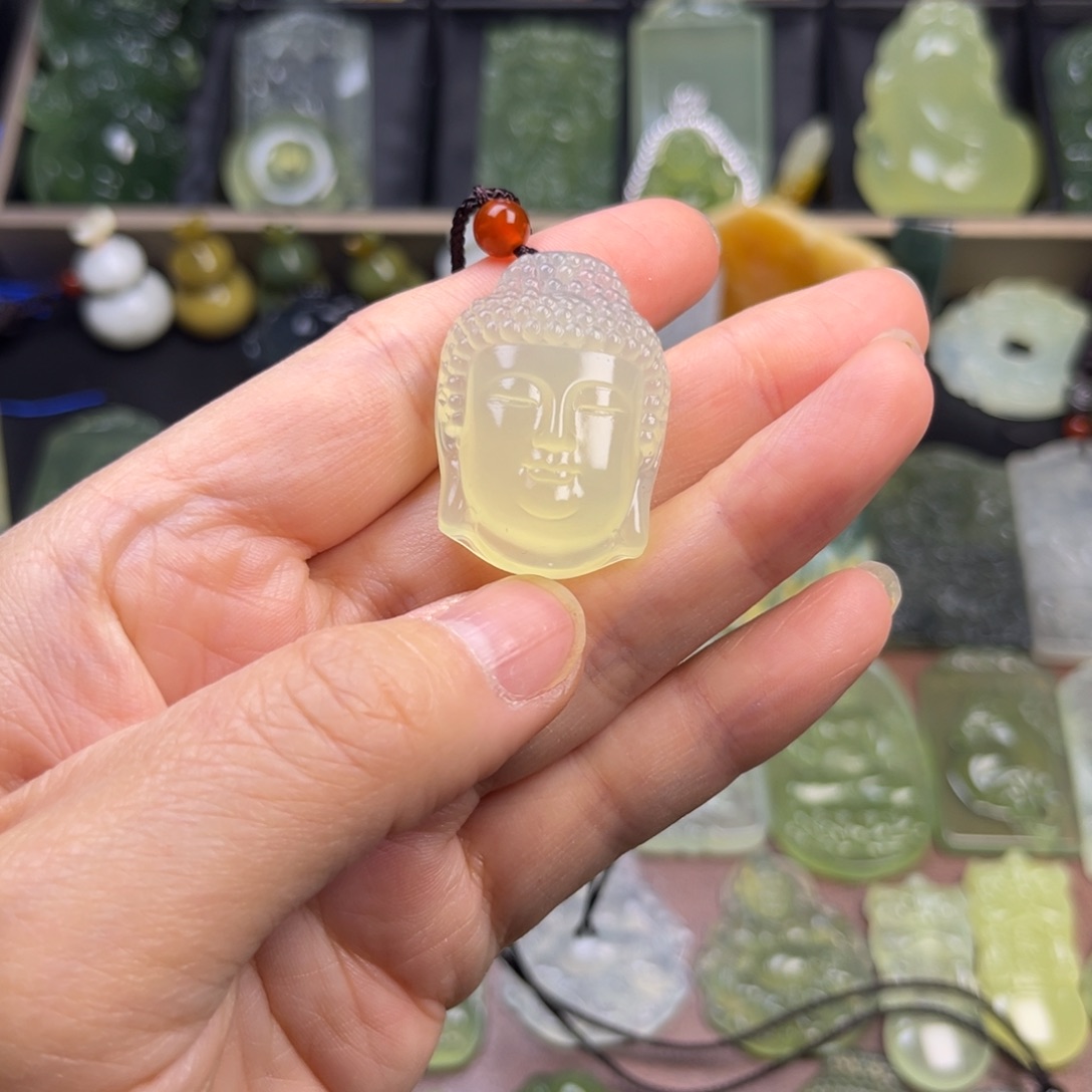 蛇纹石玉未镶嵌吊坠(赠链)