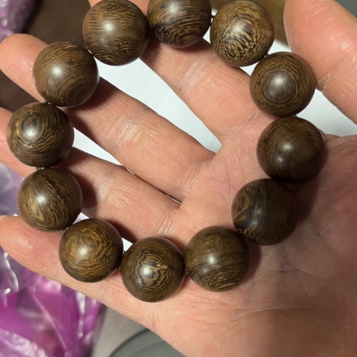 核桃木移动铁刀木2.0手串