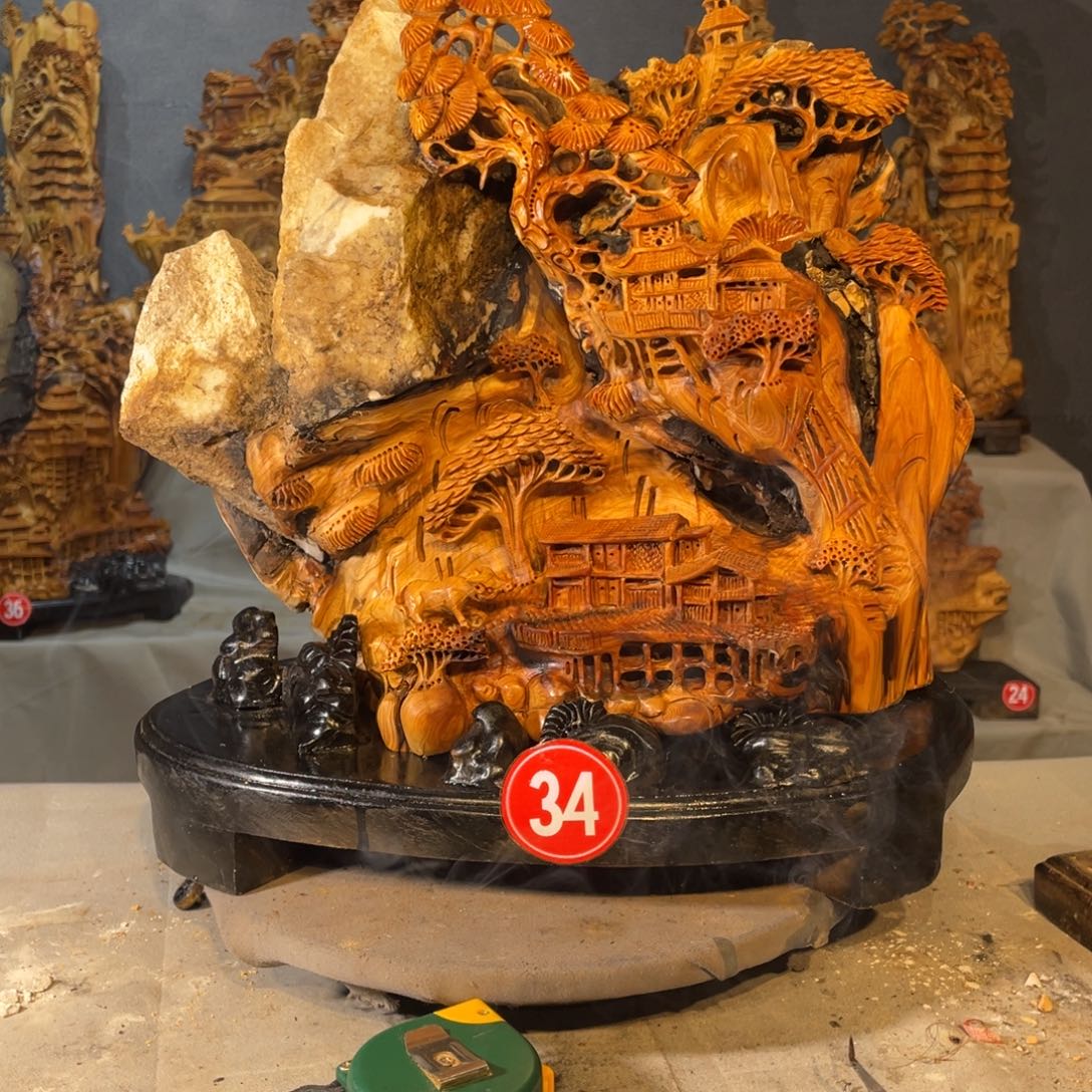 菘***楊柏木（崖柏）抱石精工意境山水