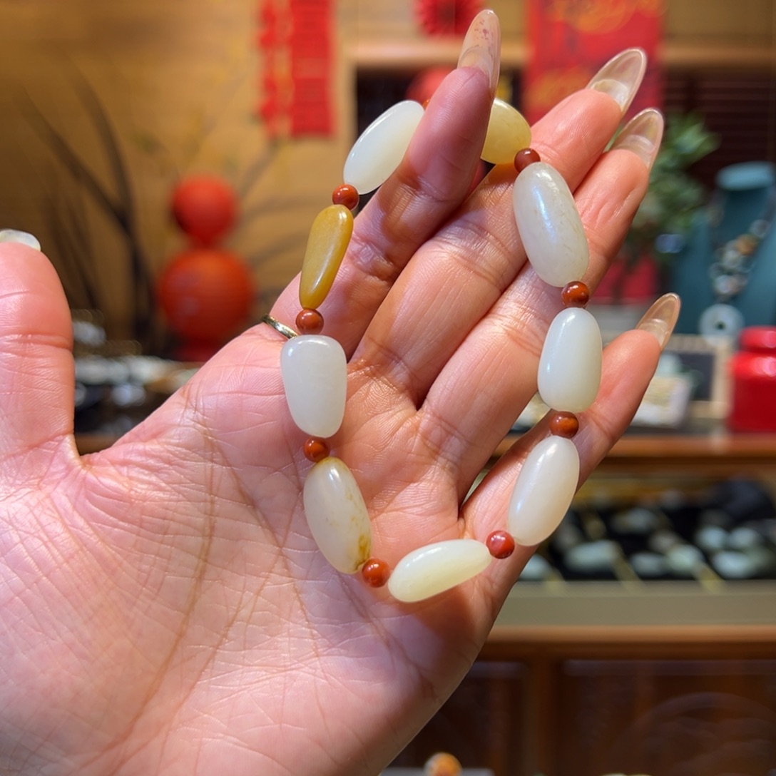 和田玉手链未镶嵌