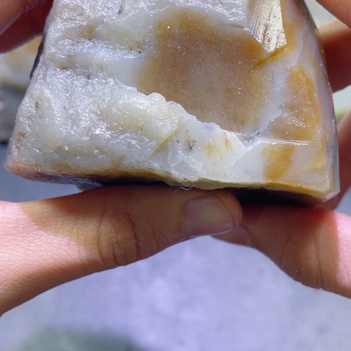 和田玉未镶嵌珠宝半成品