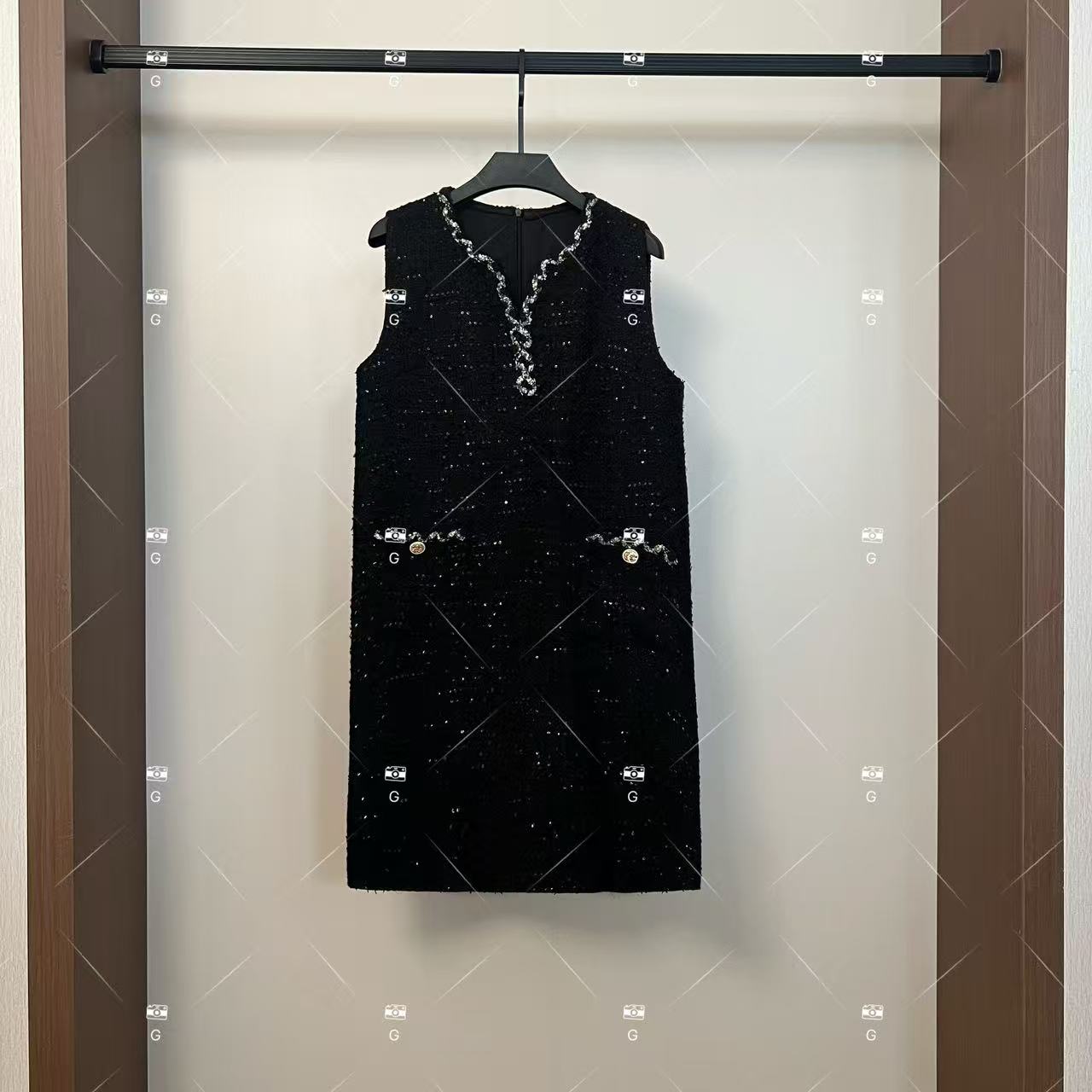 【齐】不褪色复古风显瘦默认款式连衣裙女装轻奢秋冬时尚 H-1395