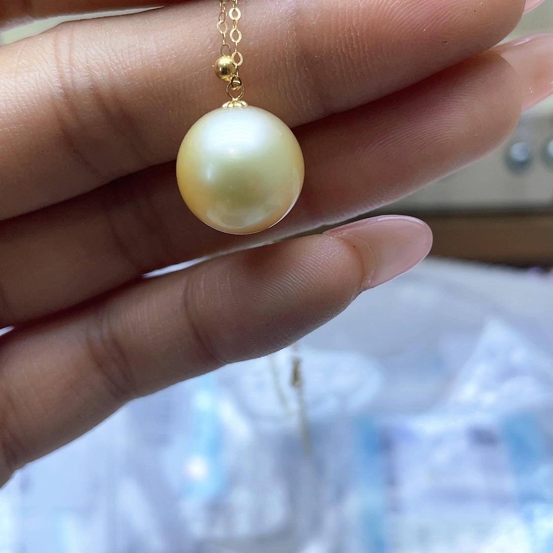 海水珍珠颈饰18K金镶嵌