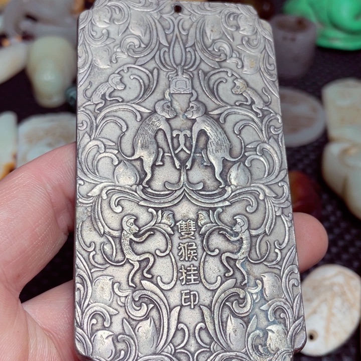 滴血莲花菩提吊坠