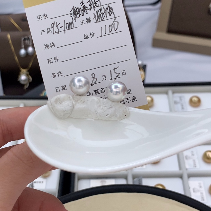 银S925镶嵌海水珍珠耳饰