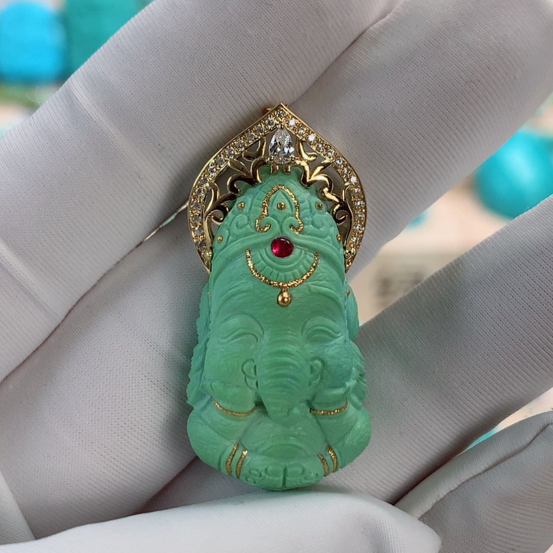 绿松石挂件18K金镶嵌