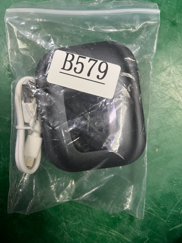 9新 1MORE/万魔 捡漏万魔s70耳机编号B579