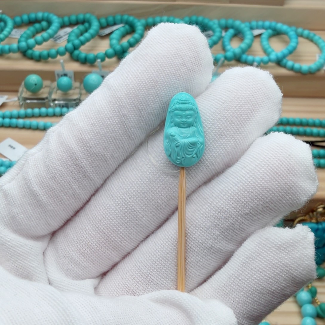 绿松石未镶嵌珠宝奇石