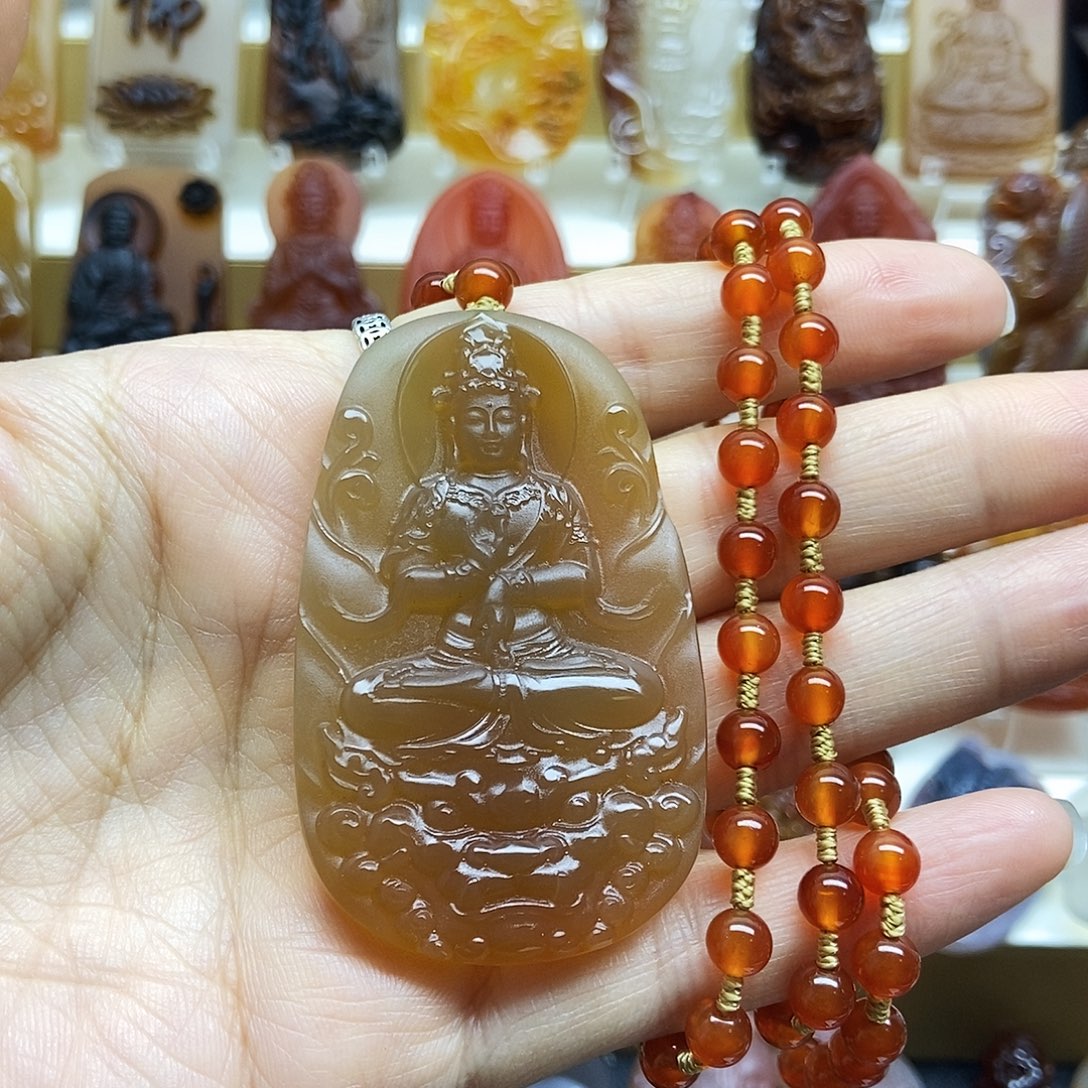 玉***杰玛瑙/玉髓未镶嵌颈饰