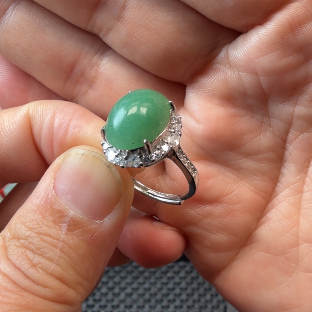 石英岩玉足银镶嵌戒指天然密玉戒指