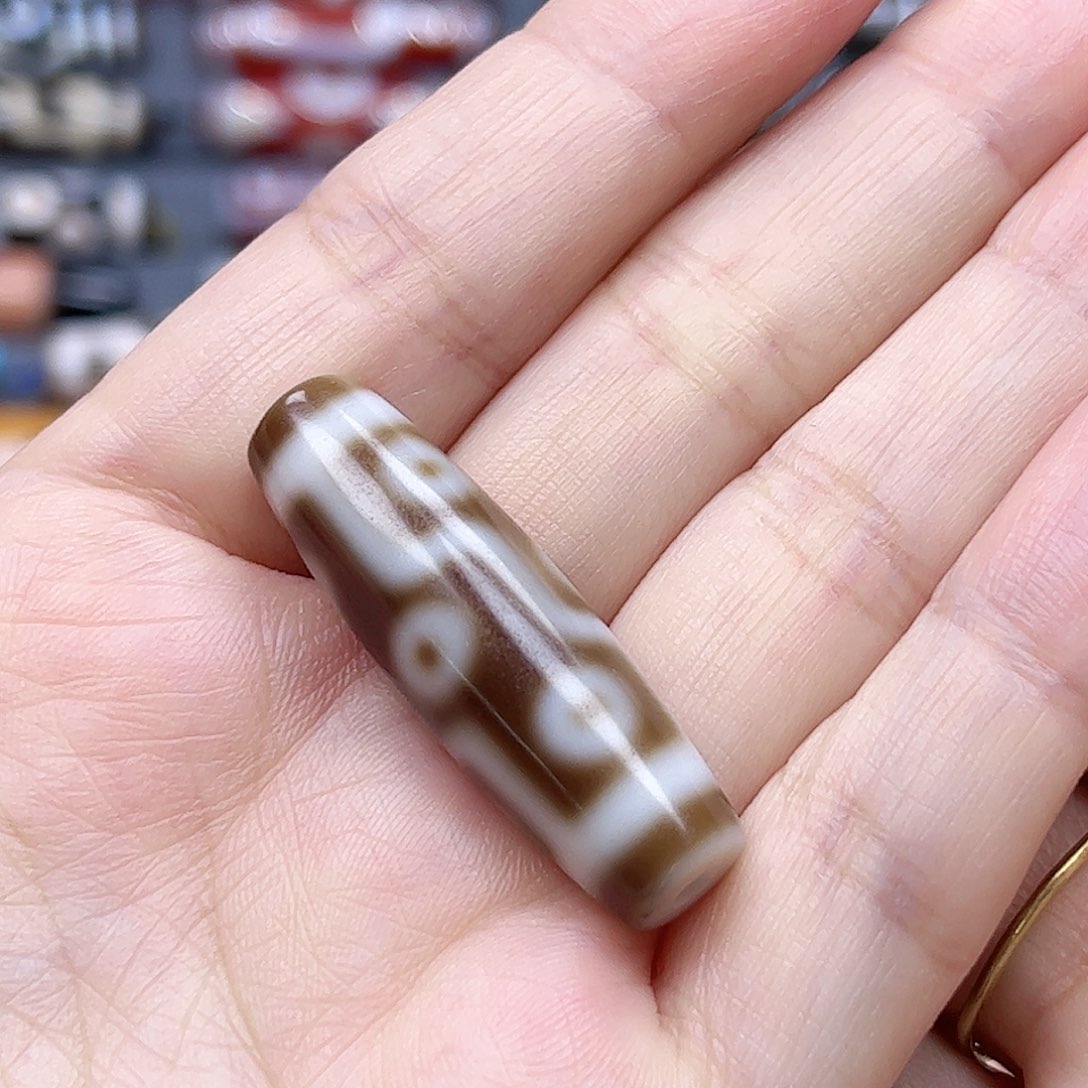 玛瑙/玉髓颈饰未镶嵌予*鸣