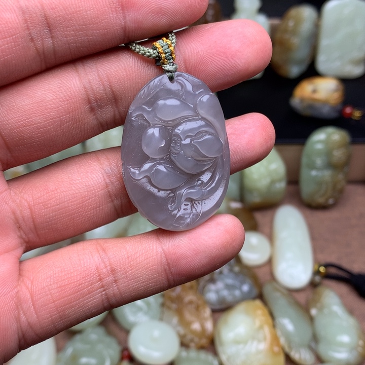 和田玉（糖玉）未镶嵌颈饰